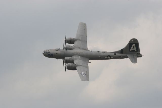 Boeing B-29 Superfortress (N529B) - Thunder Over Michigan Air Show, 2012