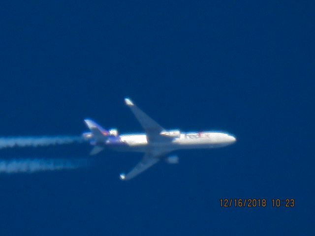 Boeing MD-11 (N574FE)