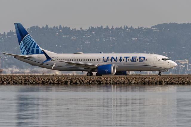 Boeing 737 MAX 8 (N47275) - 16th November, 2024: Taxiing for departure from runway 28L at SFO. 
