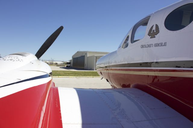 Cessna 421 (N467DM)