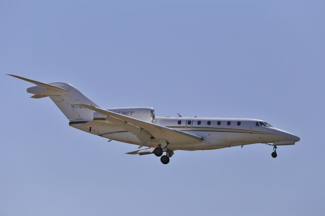 Cessna Citation X (N765XJ)