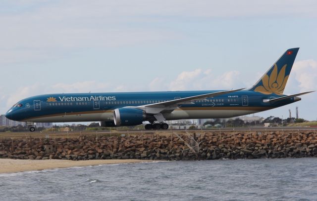 Boeing 787-8 (VN-A870) - Photo: 22.08.2018
