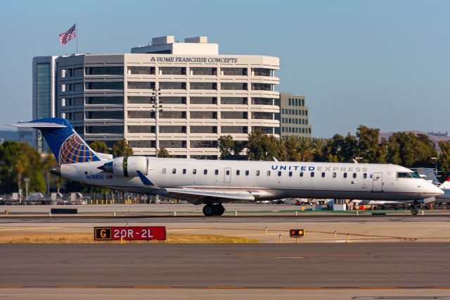 Canadair Regional Jet CRJ-700 (N788SK)