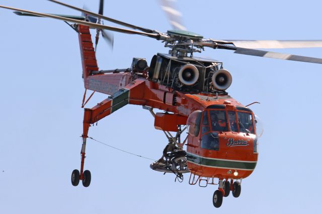 Sikorsky CH-54 Tarhe (N163AC) - An Erickson Sikorsky S-64F SkyCrane at Toledo on 14 Aug 2019.