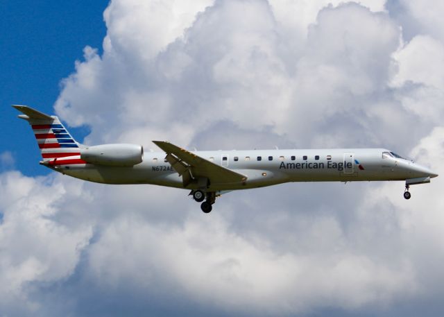 Embraer ERJ-145 (N672AE) - At Shreveport Regional.