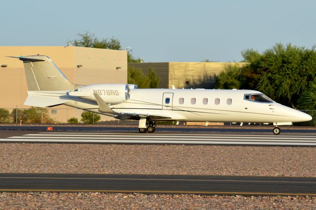 Learjet 60 (N878RG)