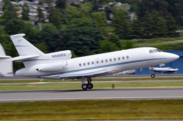 Dassault Falcon 900 (N900RX)