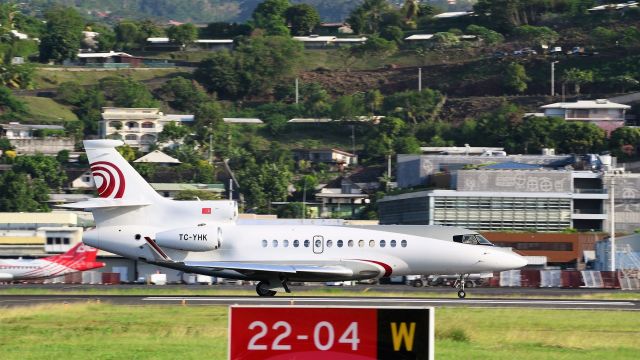 Dassault Falcon 7X (TC-YHK)