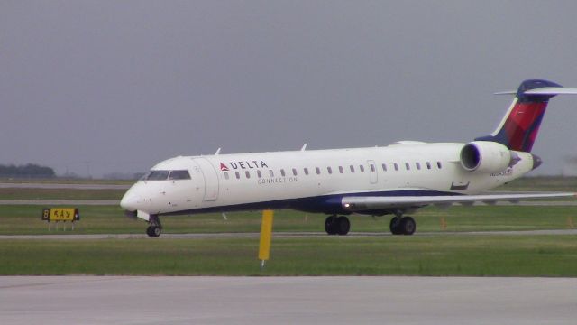 Canadair Regional Jet CRJ-700 (N604SK)