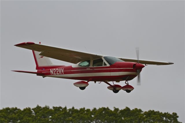 Cessna Cardinal (N2211Y)