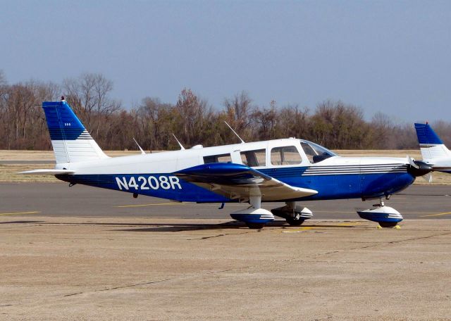 Piper Saratoga (N4208R) - At Downtown Shreveport. 1969 Piper PA-32-300  