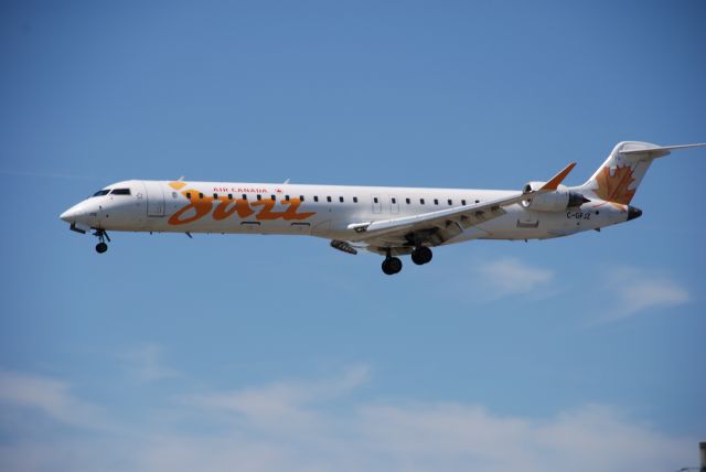 Canadair Regional Jet CRJ-700 (C-GFJZ) - Jazz/Air Canada CRJ-700 arriving Toronto Intl. July 1/08.