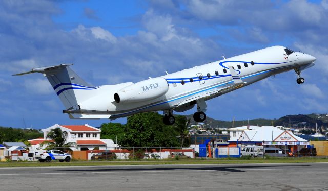 Embraer Legacy 600/650 (XA-FLY)