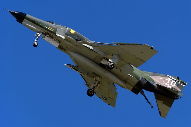 McDonnell Douglas F-4 Phantom 2 (72-1494) - Low, slow and dirty. LRAFB Airshow, September 2012