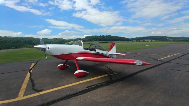 Vans RV-8 (N84FD)