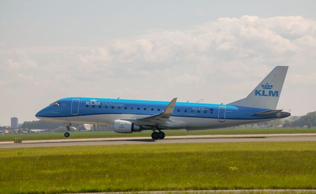 PH-EXS — - KLM Cityhopper EMB170-175 cn                                                                                                                                                 br /9504 rwy26  2504-2923    