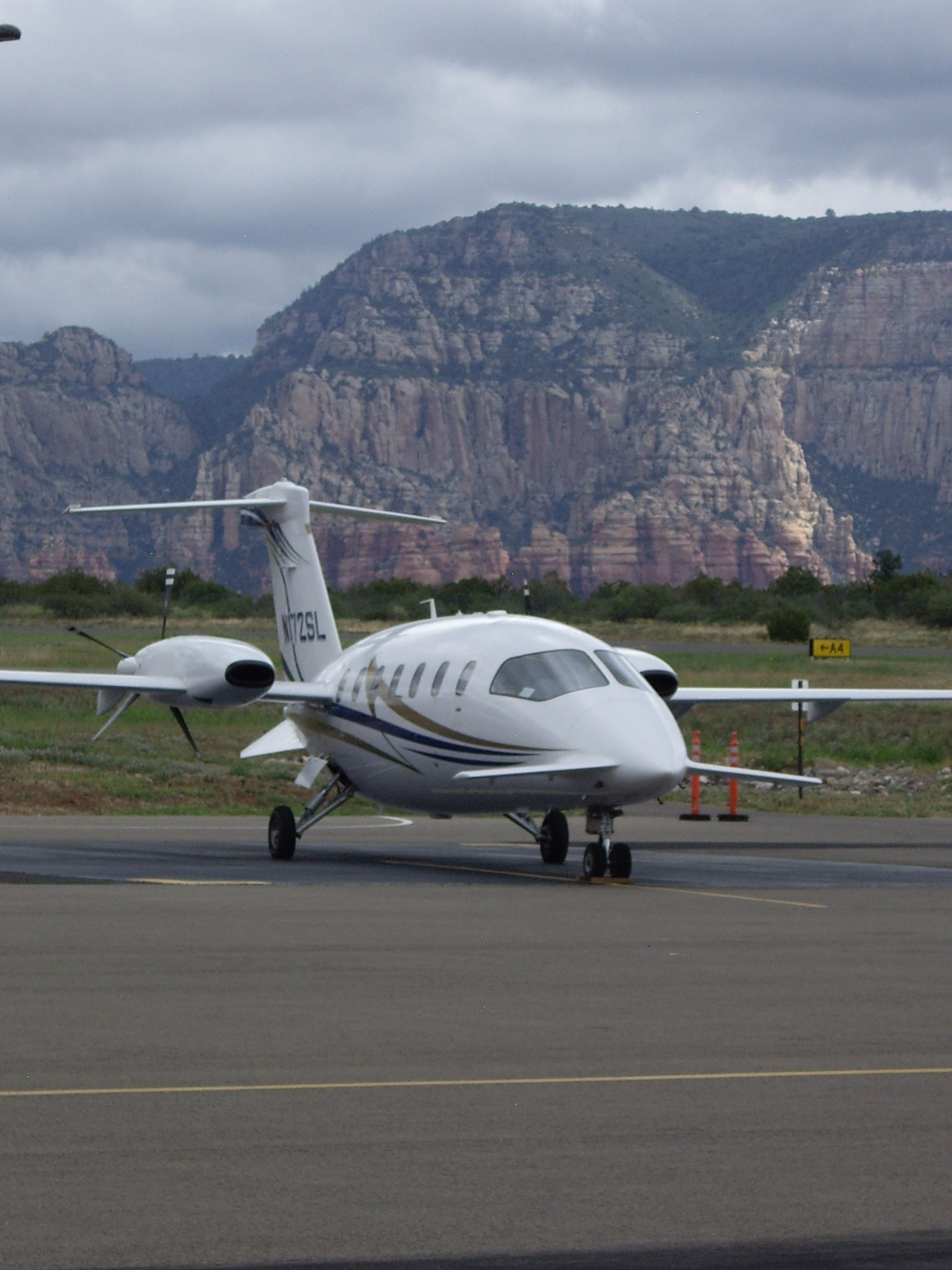 Piaggio P.180 Avanti (VNR172)