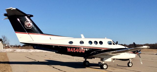 Beechcraft King Air F90 (N454GQ) - First Visit to Oceana Airport. 