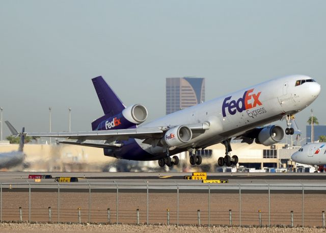 Boeing MD-11 (N620FE)