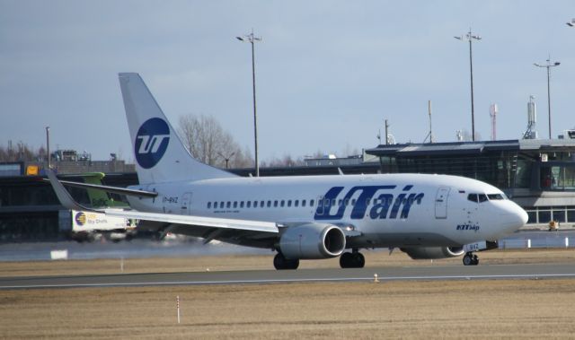 Boeing 737-700 (VP-BVZ)