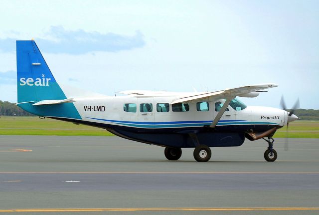 ROMAERO Islander (VH-LMD)