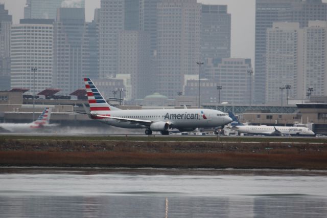 Boeing 737-800 (N806NN)