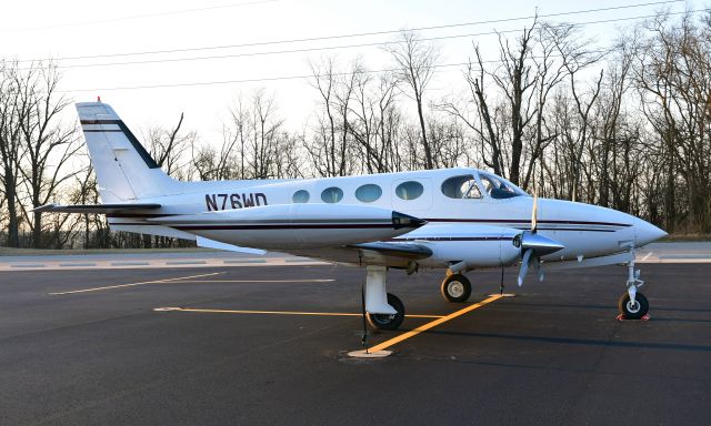 Cessna 340 (N76WD) - Cessna 340-A N76WD in Greene County Airport