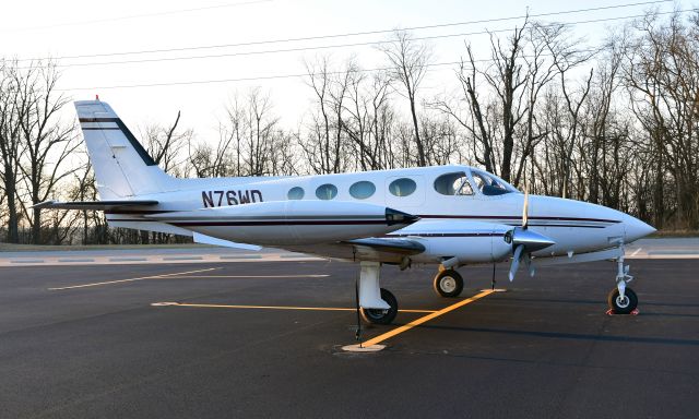 Cessna 340 (N76WD) - Cessna 340-A N76WD in Greene County Airport