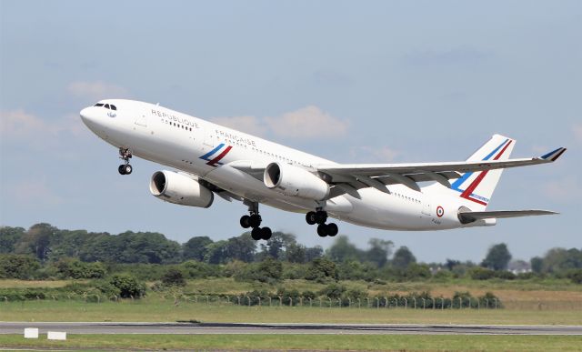 Airbus A330-200 (F-UJCS) - "ctm1102" french air force a330-243 f-ujcs training at shannon 20/7/21.