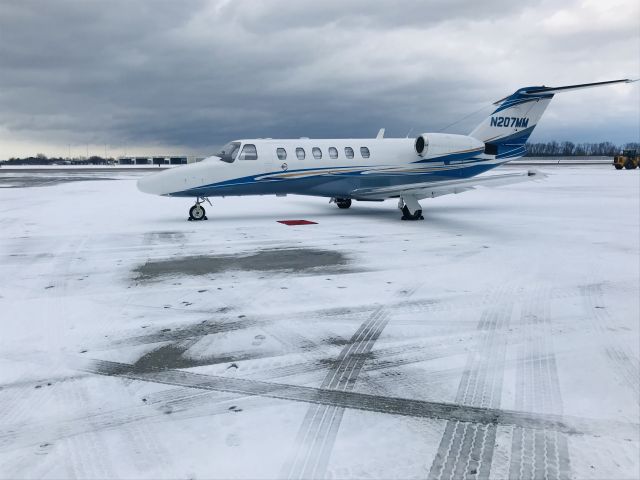 Cessna Citation CJ1 (N207MM)