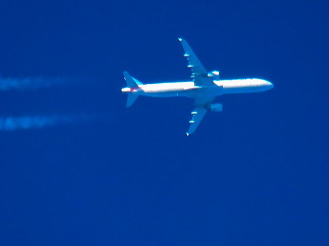 Airbus A321 (N165US)