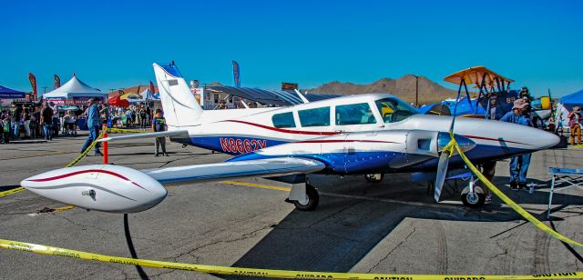 Piper PA-30 Twin Comanche (N8662Y) - N8662Y 1969 Piper PA-30 Twin Comanche s/n 30-1804 - Apple Valley Airport (APV) (KAPV)br /California, USAbr /Photo: TDelCorobr /October 7, 2023