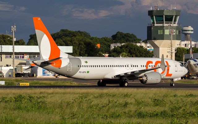 Boeing 737 MAX 8 (PS-GPA)