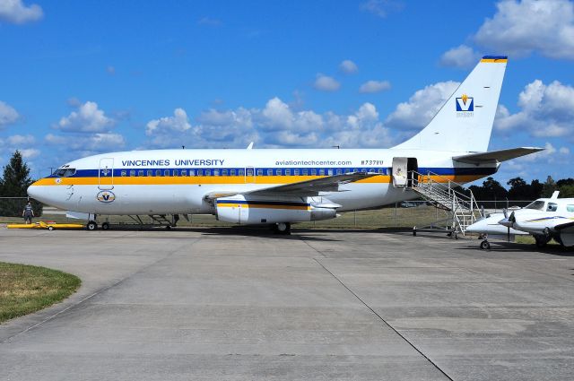 Boeing 737-200 (N737VU) - 1969 BUILD. LINE # 12. FORMER N9003U