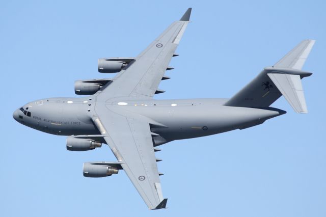 Boeing Globemaster III (A41211) - RAAF C-17 Globemaster rolls to port and departs after performing a low level flypast along the Strand as part of VP70.