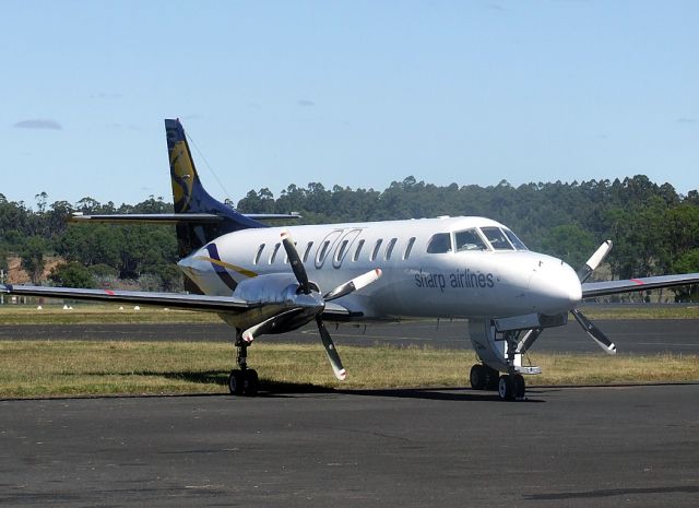 Fairchild Dornier SA-227DC Metro (VH-UUN) - Sharp Airlines Fairchild SA227-AC Metro III VH-UUN (AC-686B) at Burnie Wynyard Airport Tasmania on 10 March 2010.