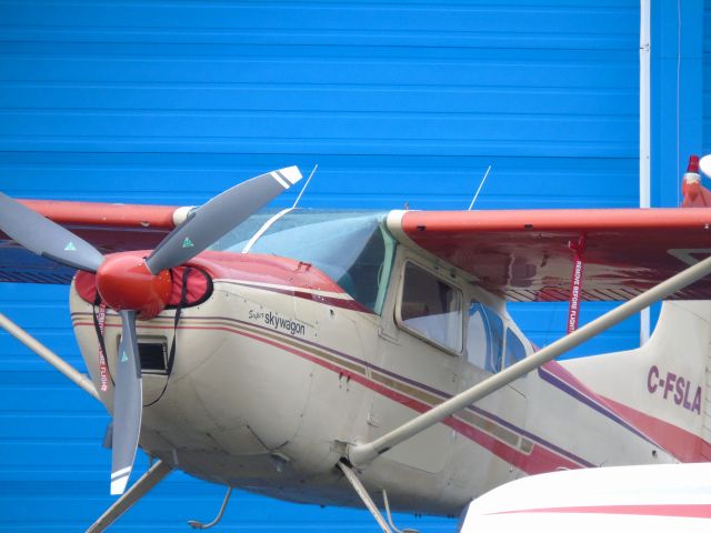 Cessna Skywagon 180 (C-FSLA)