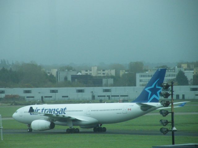 Airbus A330-300 (C-GTSR) - C-GTSR A330 TSC 231 AT EINN 11/10/2011