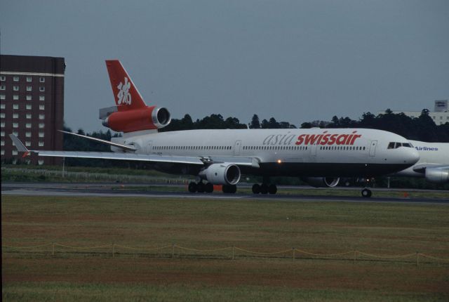 Boeing MD-11 (HB-IWN) - Departure at Narita Intl Airport Rwy16R on 1995/09/22