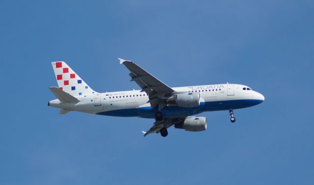 Airbus A319 (9A-CTH)