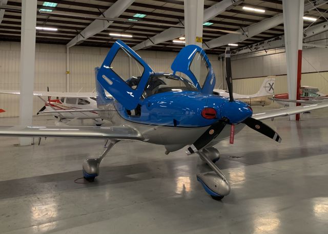 Cirrus SR-20 (N45C)