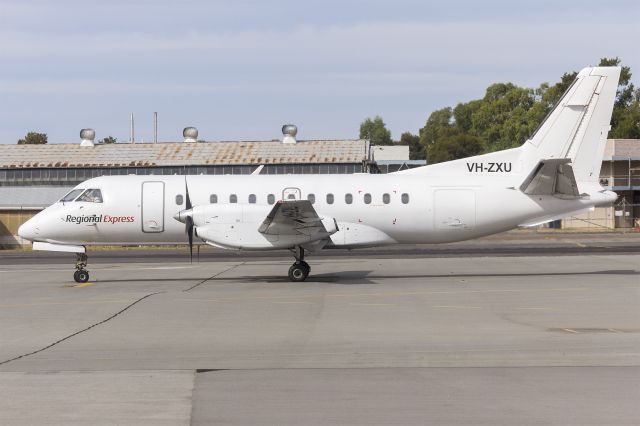 Saab 340 (VH-ZXU) - Regional Express (VH-ZXU) Saab 340B at Wagga Wagga Airport, first revenue service