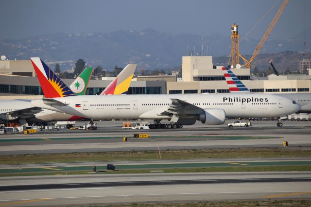 BOEING 777-300ER (RP-C7777)