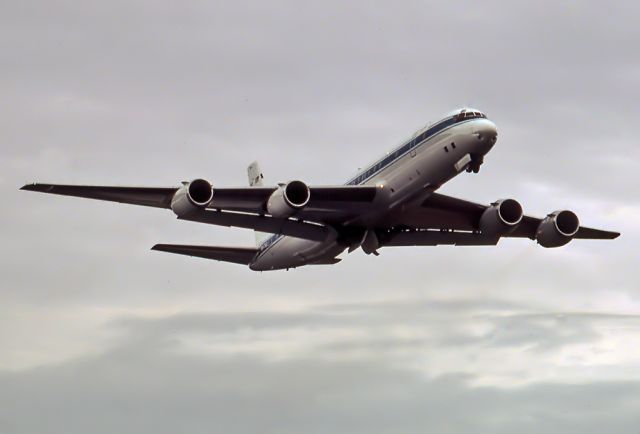 N718NA — - NASA - McDONNELL DOUGLAS DC-8-72 - REG N718NA (CN 46082) - EDINBURGH RAAF BASE ADELAIDE SA. AUSTRALIA - YPED (12/9/1999)