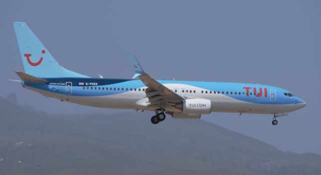 de Havilland Dash 8-400 (G-FDZX) - THOMSON AIRWAYS Leased from TUI Group