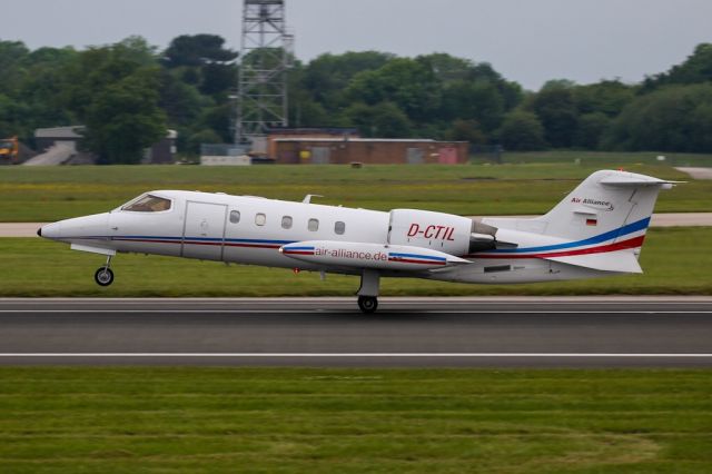 Learjet 35 (D-CTIL)