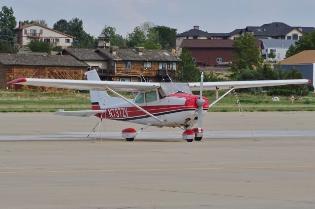 Cessna Skyhawk (N737ZV)