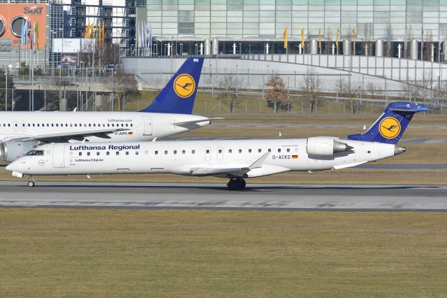 Canadair Regional Jet CRJ-900 (D-ACKD)