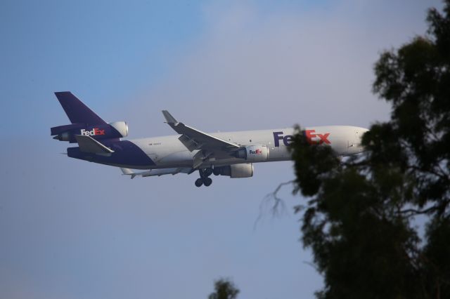 Boeing MD-11 (N610FE)