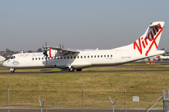 ATR ATR-72 (VH-FVU)